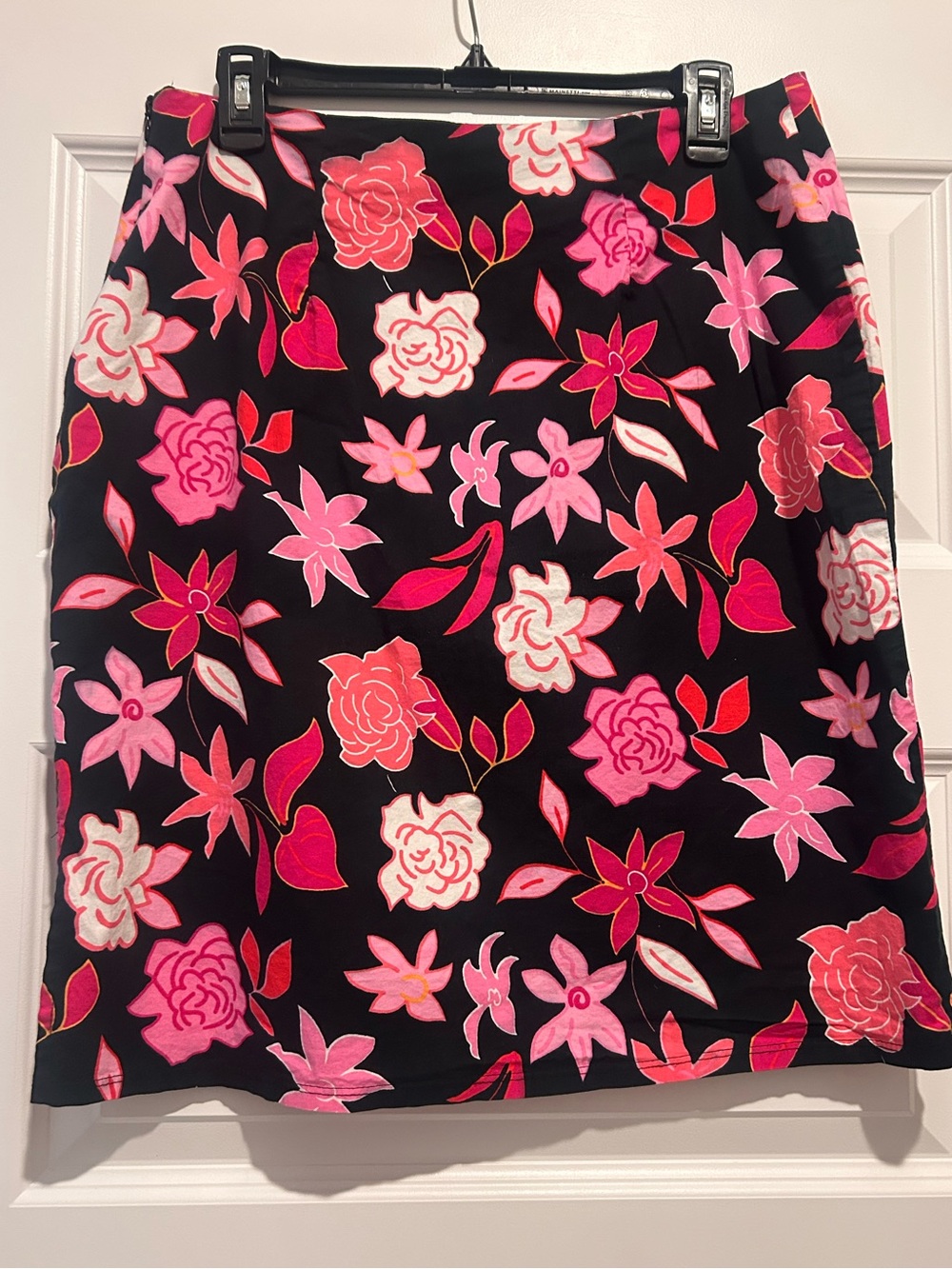 Lord & Taylor Floral Pink & Black Skirt